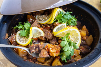 Marokkanische Tajine mit Rindfleisch
