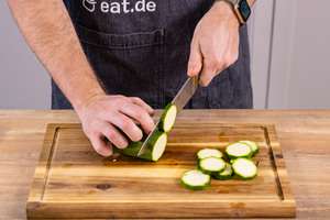 Zucchini schneiden