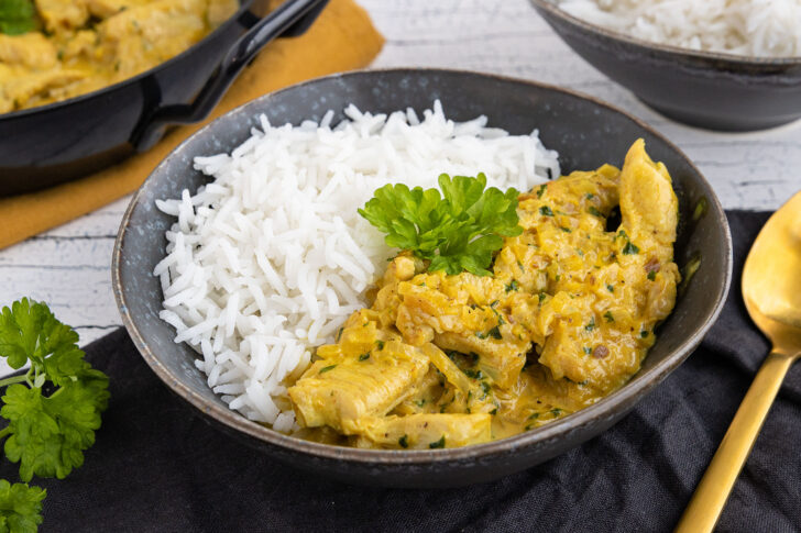 Cremiges Putencurry mit Kokosmilch