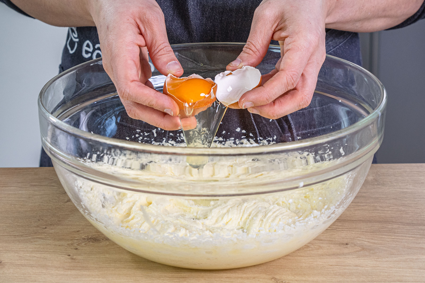 Eier dazugeben