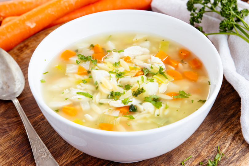 Schnelle Hühnersuppe