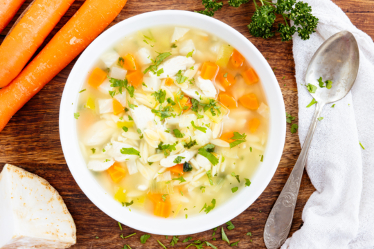 Schnelle Hühnersuppe