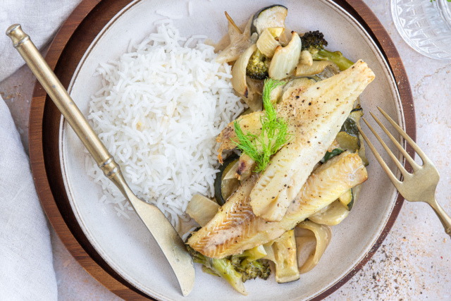 Seelachs mit Gemüse aus dem Backofen | Rezept - eat.de Seelachs mit Gemüse aus dem Backofen | Rezept - eat.de