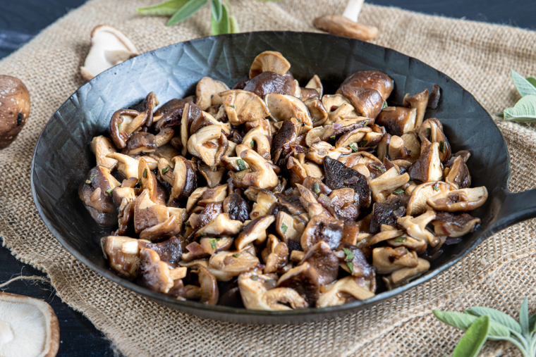 Shiitake-Pilze zubereiten | Rezept- eat.de