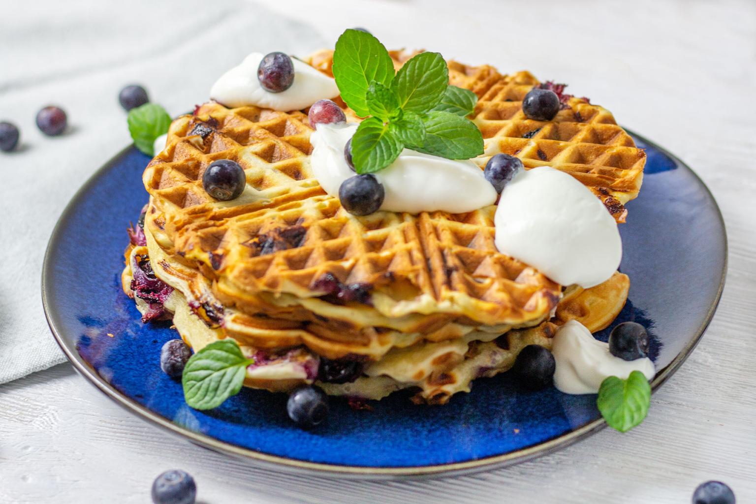 Buttermilchwaffeln: fluffig & lecker | Rezept Buttermilchwaffeln: fluffig & lecker | Rezept
