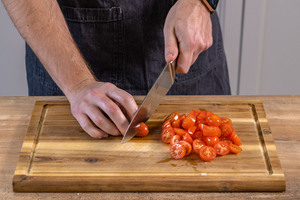 Tomaten schneiden