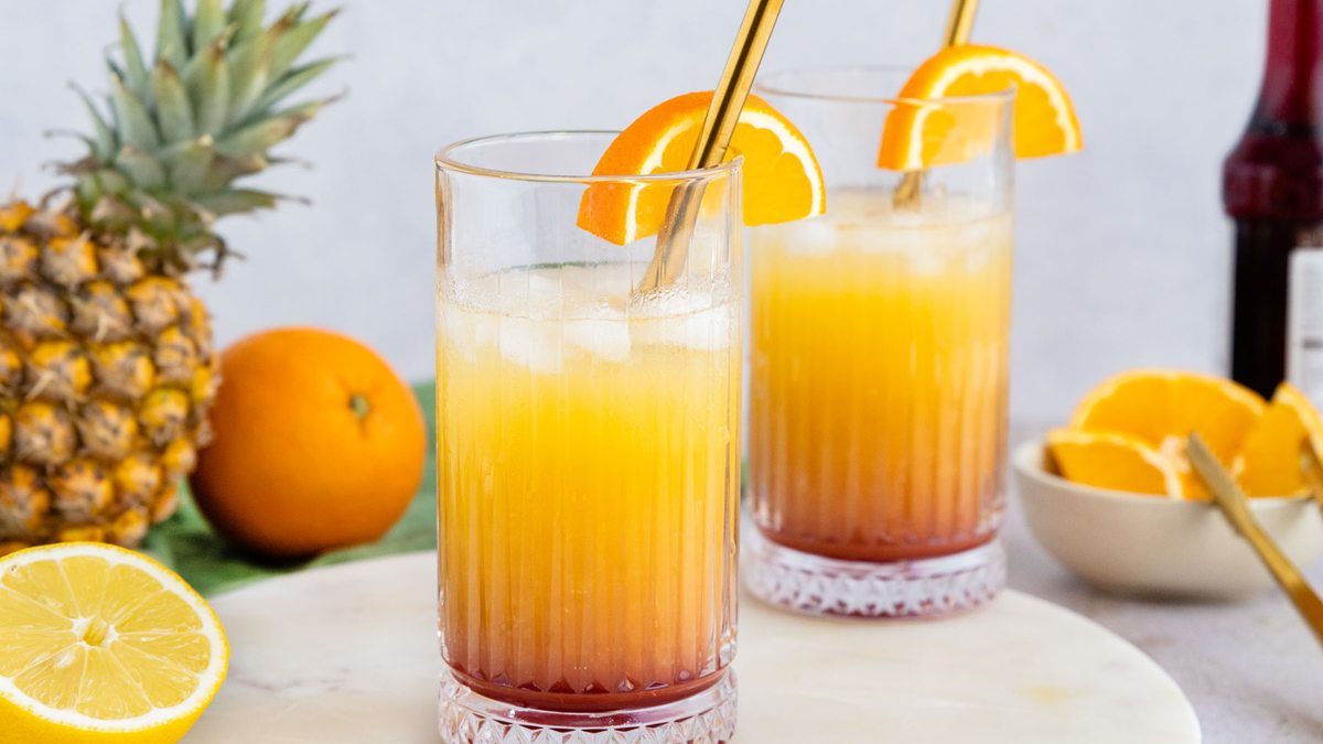 Alkoholfreier Tequila Sunrise Cocktail | Rezept - eat.de