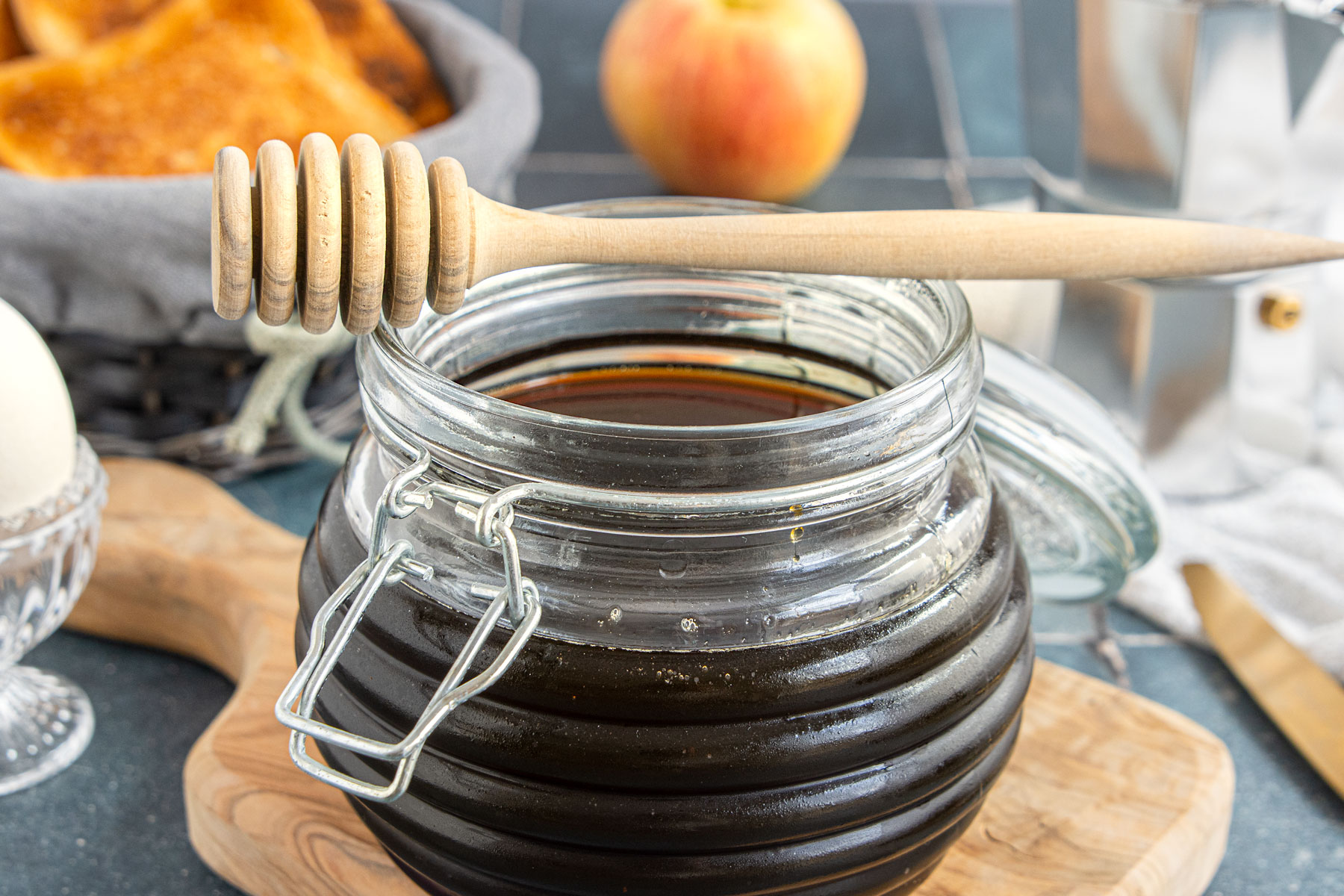 Veganer Honig aus Apfelsaft
