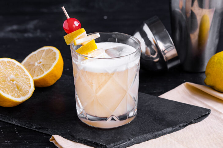Veganer Whiskey Sour ohne Ei