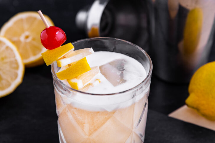Veganer Whiskey Sour ohne Ei