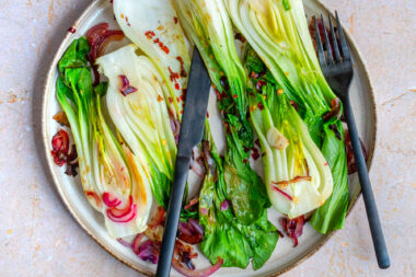 Pak Choi in der Pfanne zubereiten