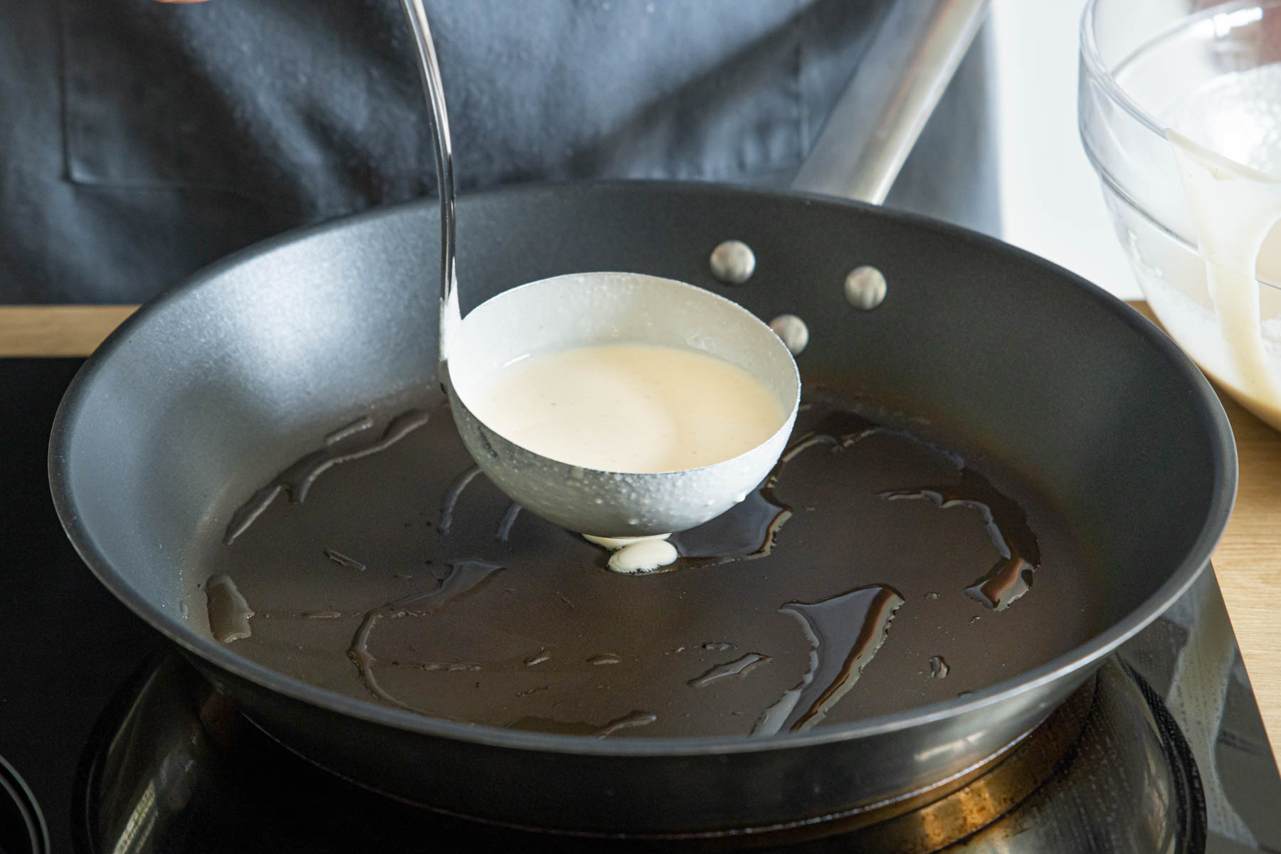 Pfannkuchen ausbacken
