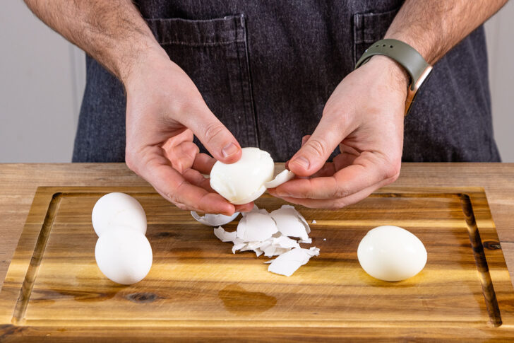 Eier schälen