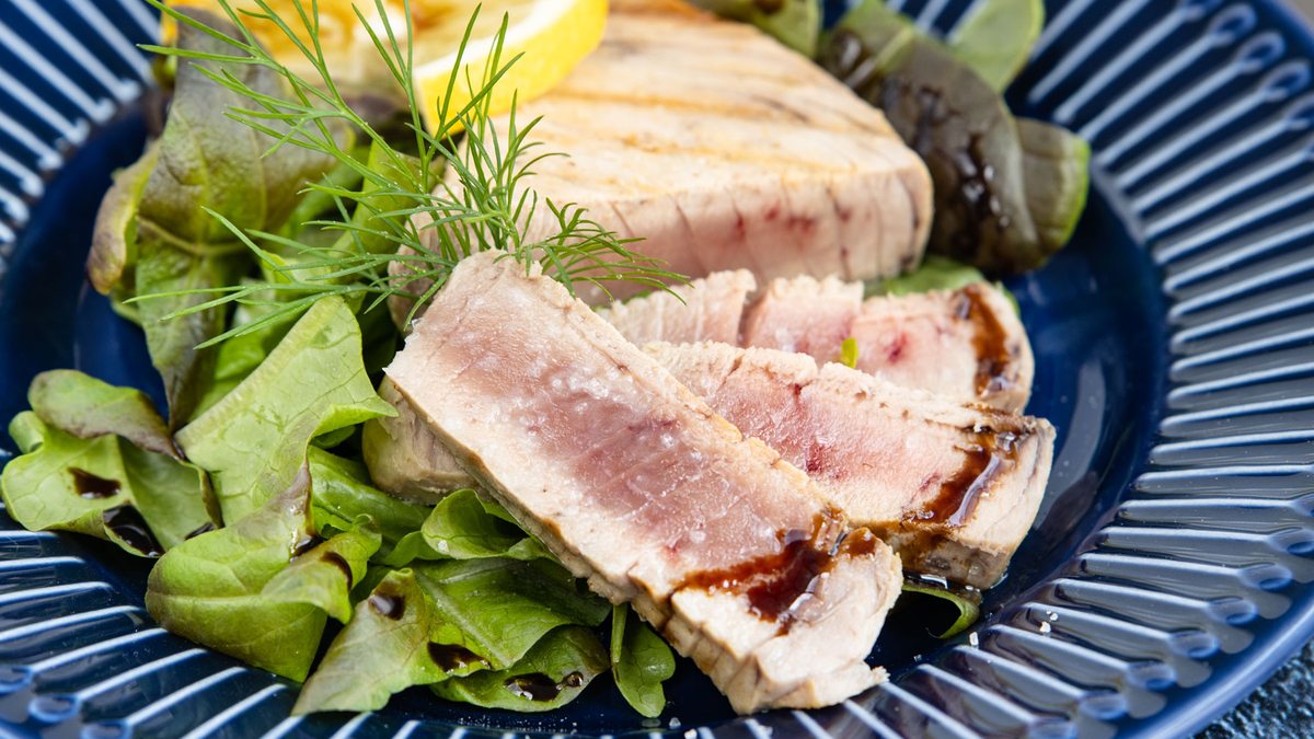 Gebratenes Thunfischsteak | Rezept - eat.de