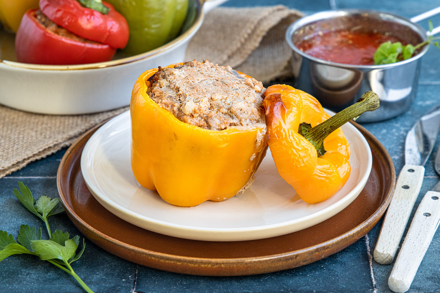 Gefüllte Paprika mit Reis und Hackfleisch | Rezept - eat.de