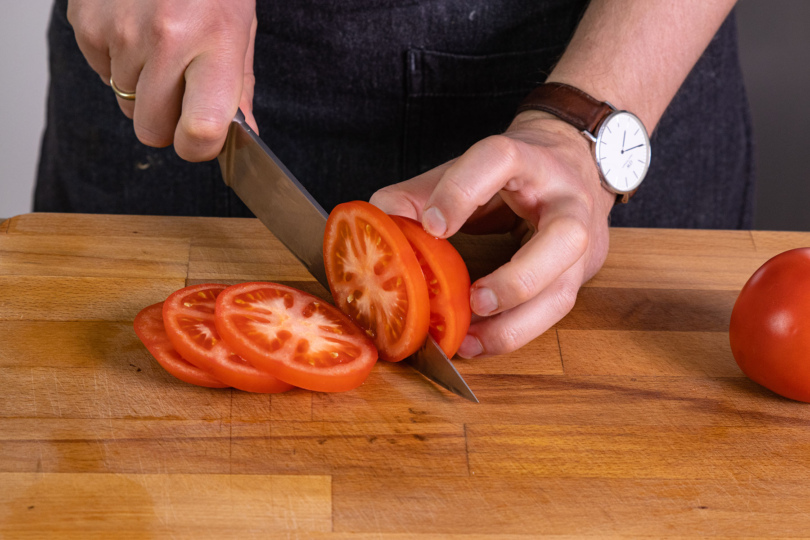 Tomaten schneiden