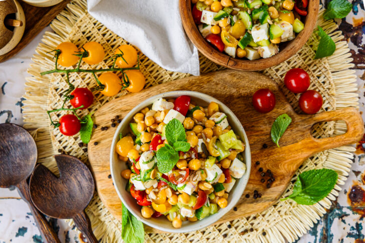 Kichererbsensalat mit Feta