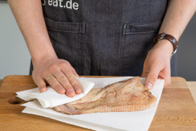 Entenbrust abtupfen