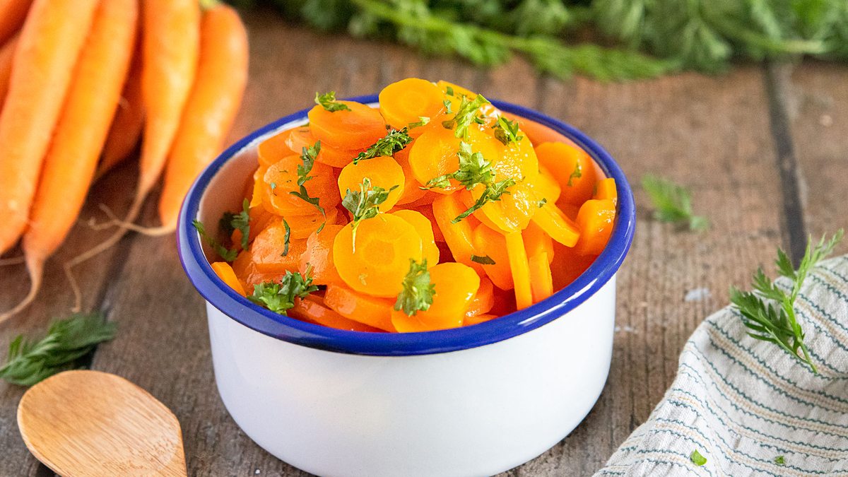 Möhrengemüse | Rezept - eat.de