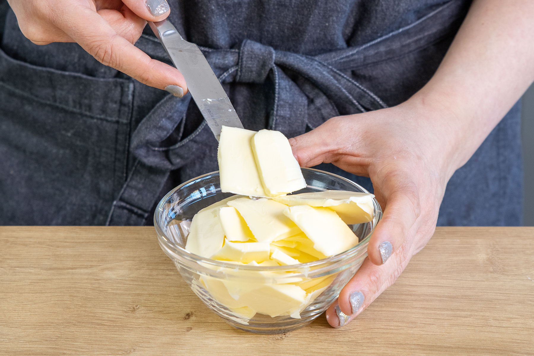 Butter klein schneiden
