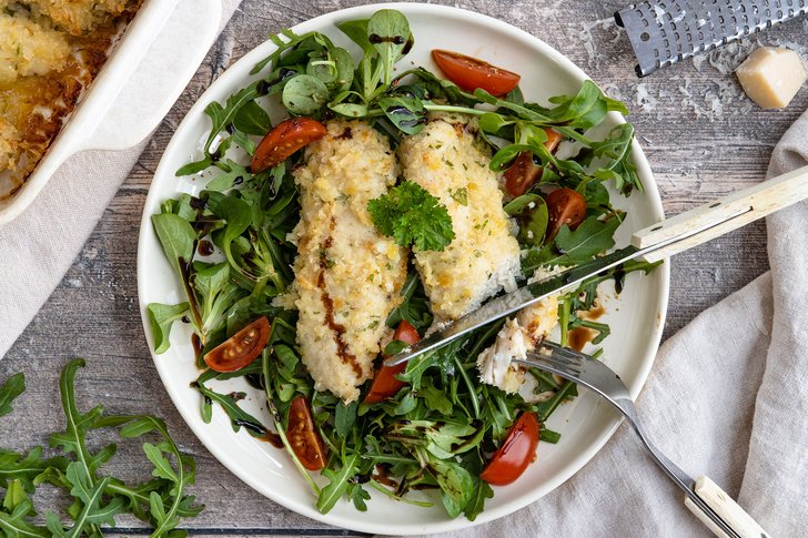 Hähnchenbrust mit Parmesan-Kruste