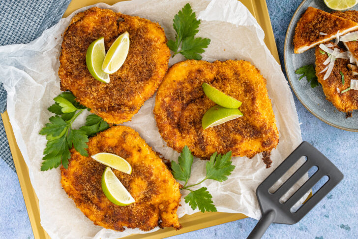 Zartes Parmesan-Hähnchen aus dem Ofen