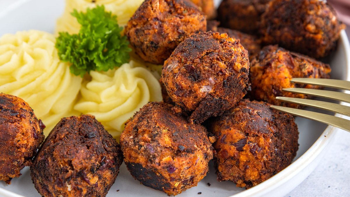Vegane Hackbällchen | Rezept - eat.de