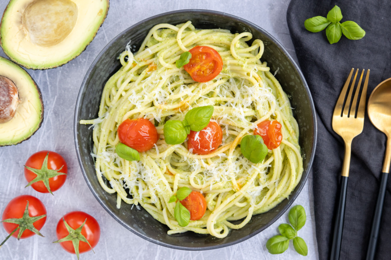 Avocado-Spaghetti | Rezept - eat.de