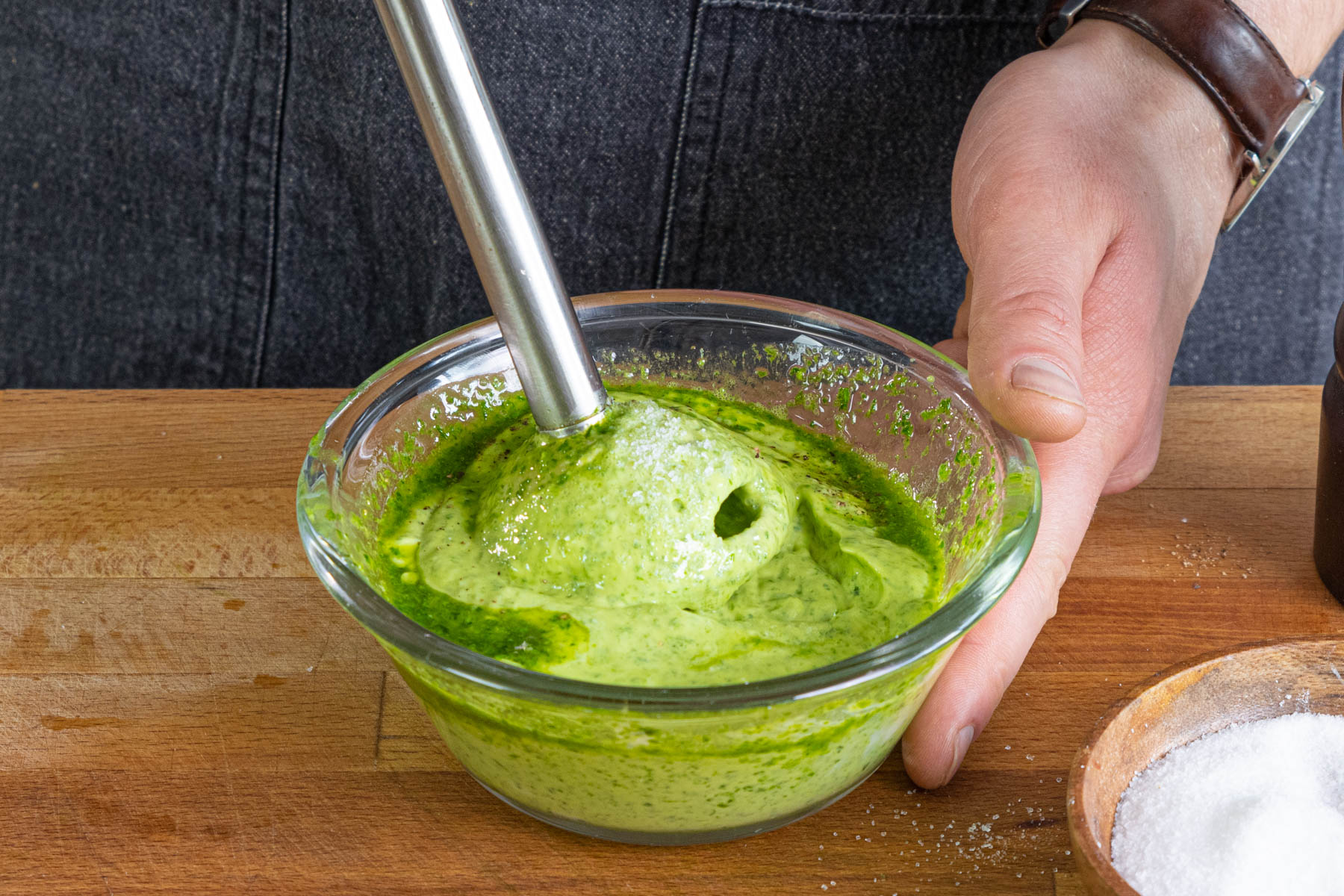 Bärlauchbutter pürieren