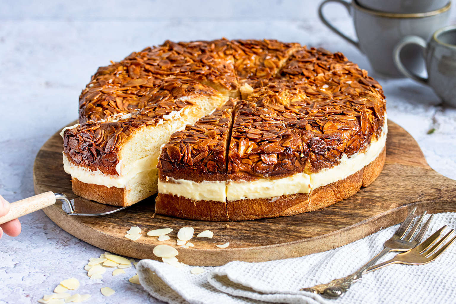 Bienenstich-Torte | Rezept- eat.de