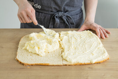 Puddingcreme verstreichen