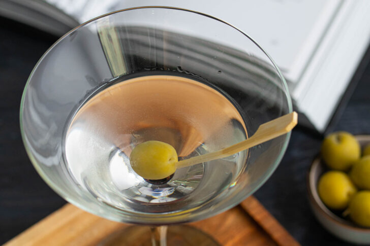 Dry Martini Cocktail