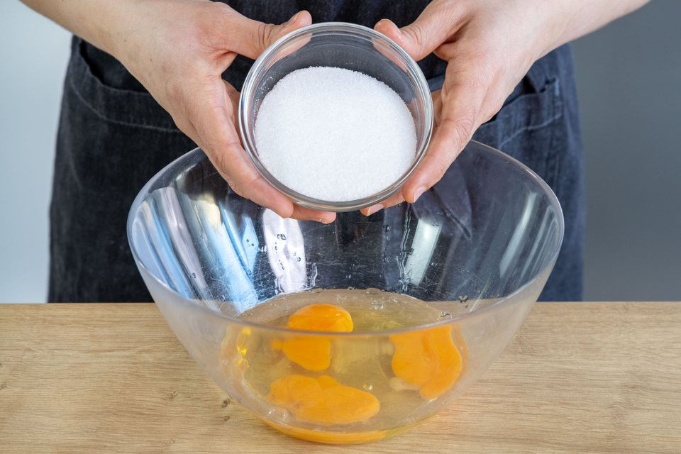 Erdbeer-Pudding-Torte | Rezept