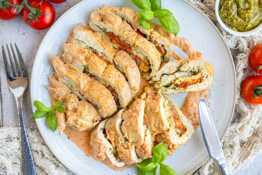 Gefüllte Putenbrust mit Tomate-Mozzarella