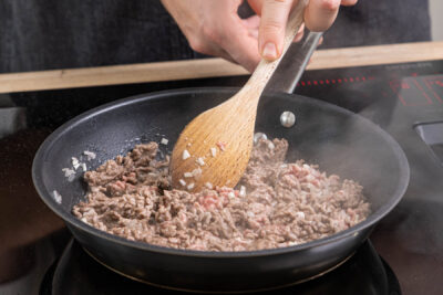 Hackfleisch anbraten