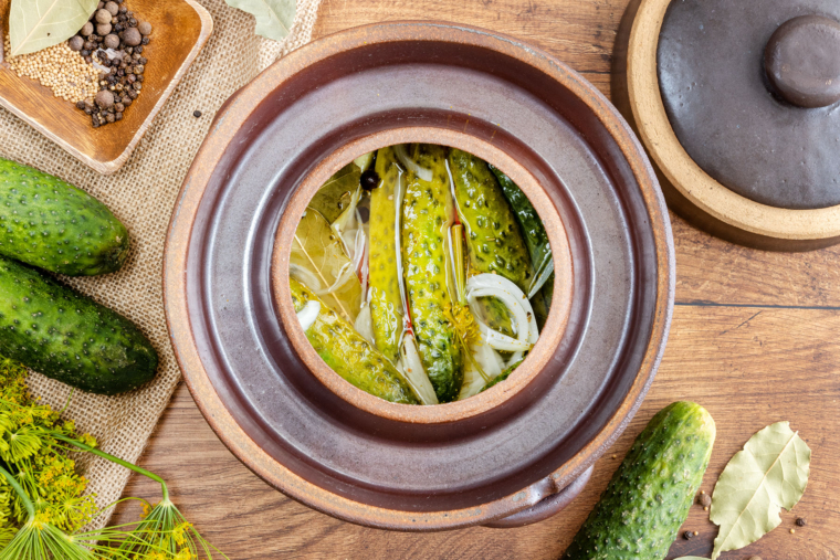 Gurken einlegen im Steintopf Rezept