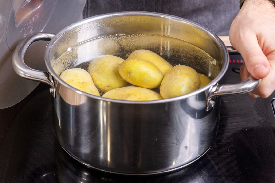Kartoffelsalat mit Fleischsalat