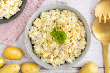 Kartoffelsalat mit Fleischsalat
