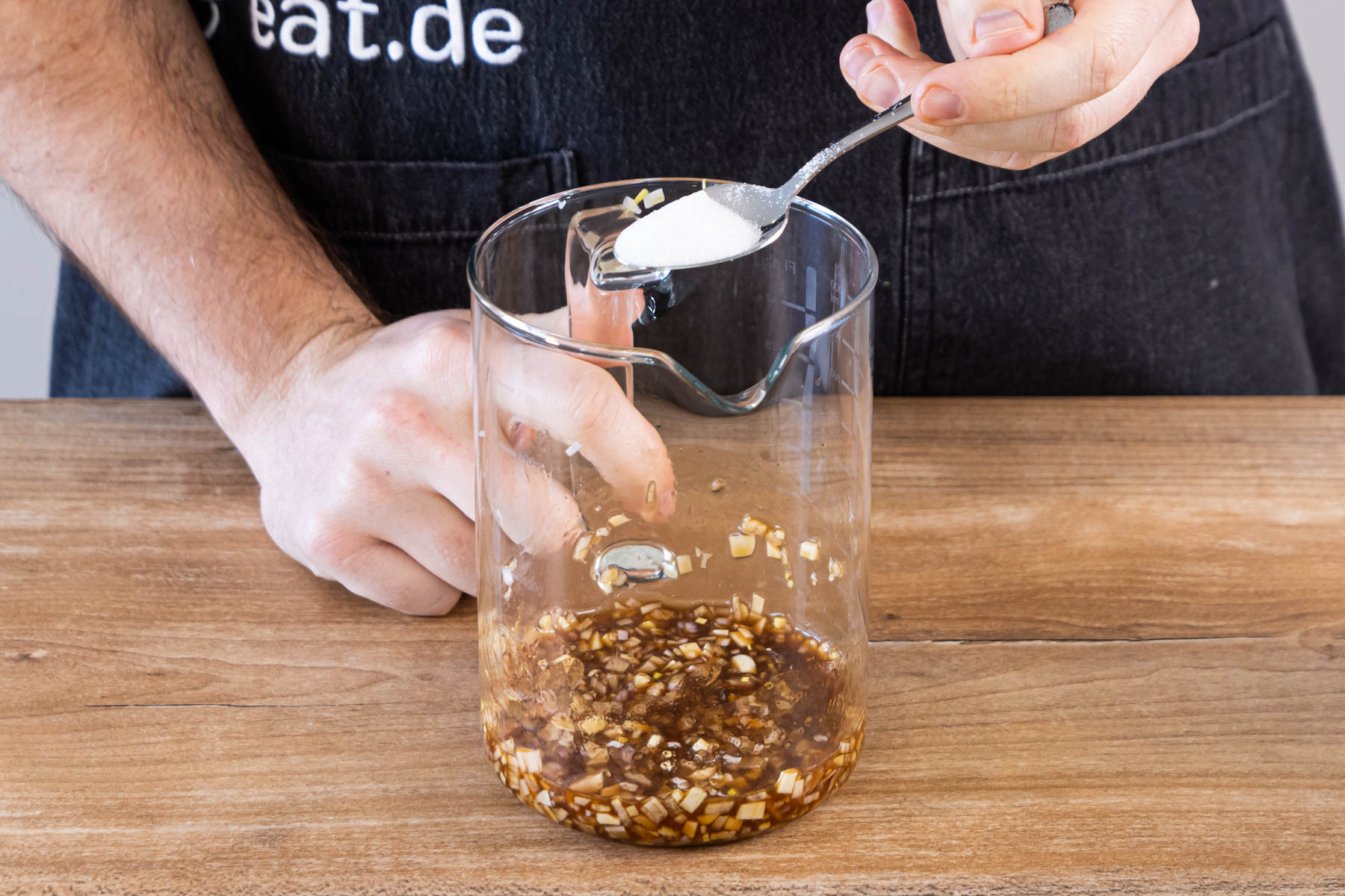 Teriyaki-Marinade zubereiten