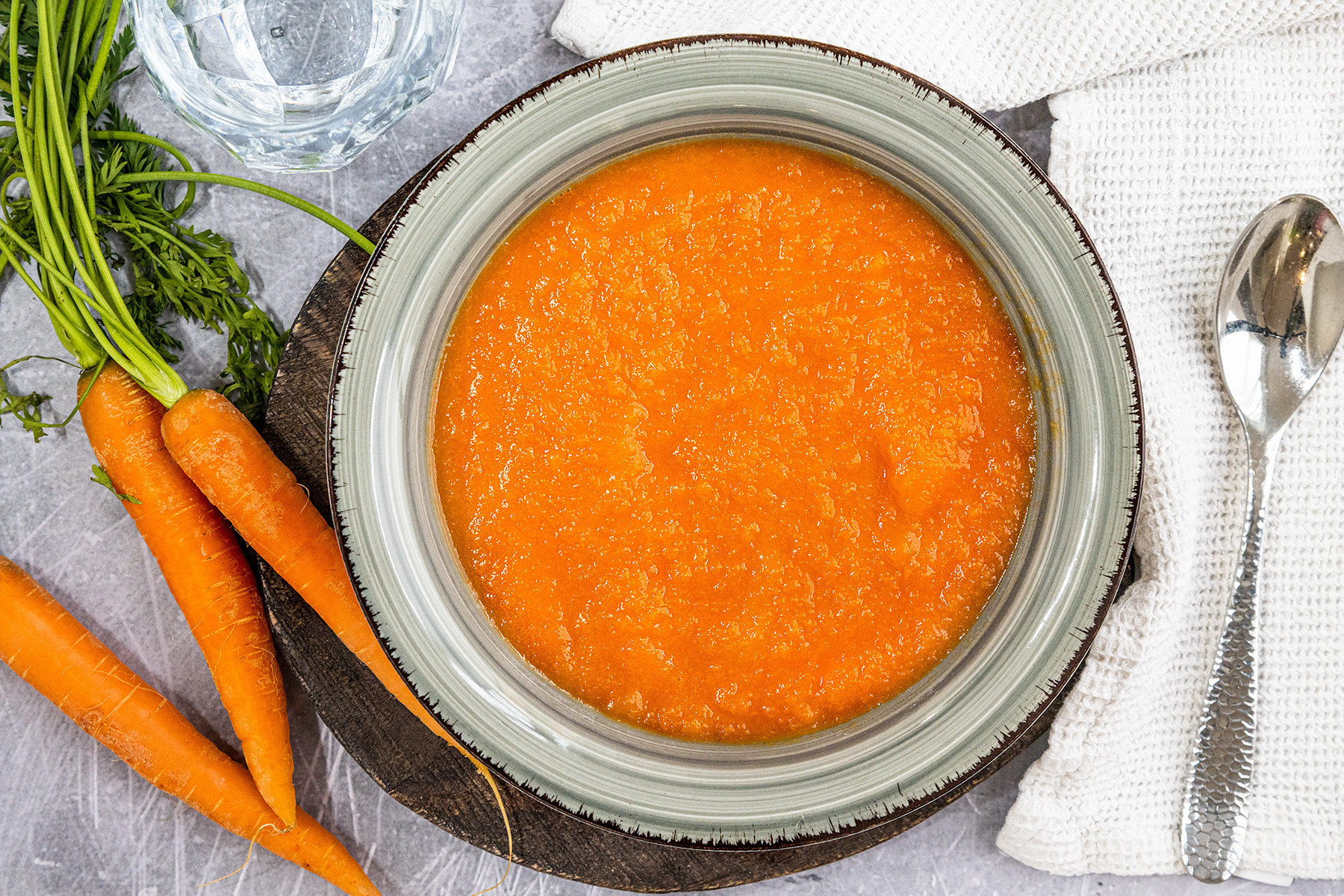 Omas Haferschleimsuppe bei Magen-Darm