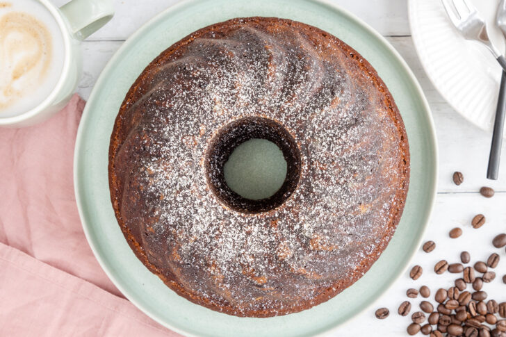 Omas saftiger Kaffeekuchen