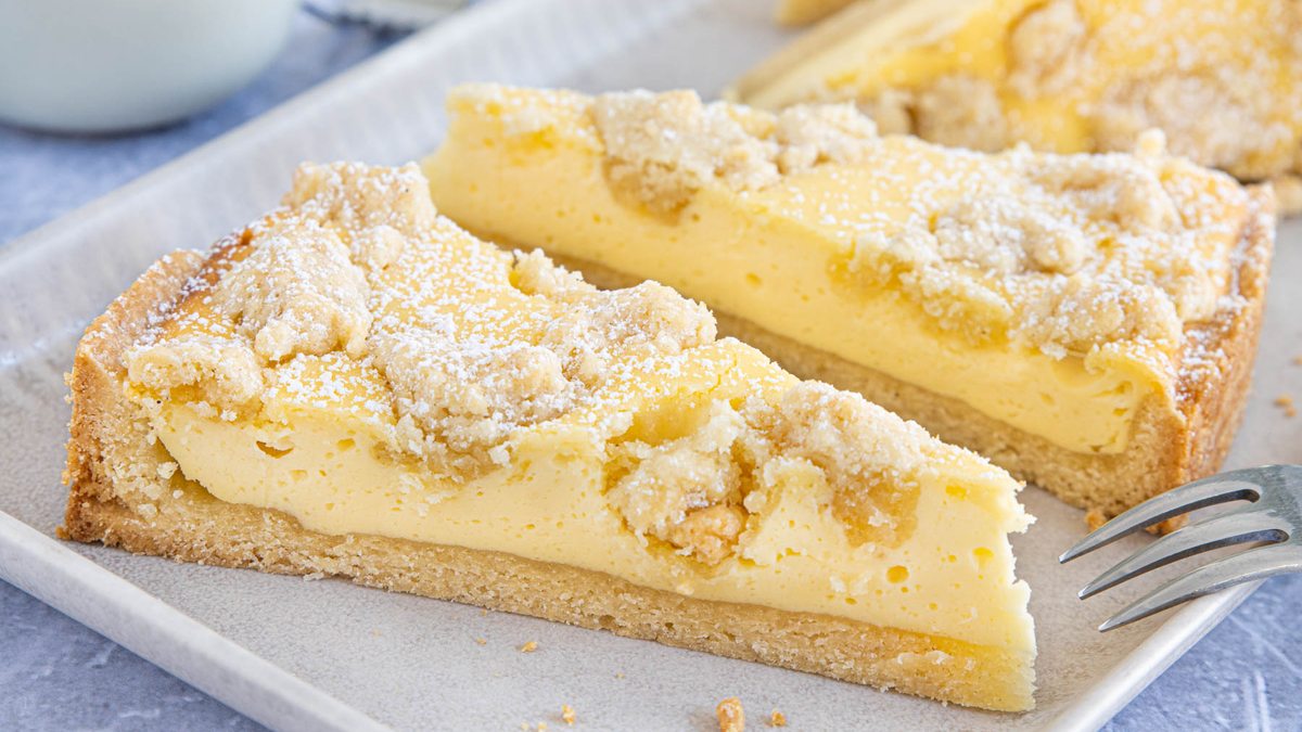 Schneller Quarkkuchen mit 500 g Quark: einfach & soo lecker