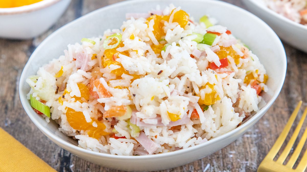 Reissalat mit Mandarinen | Rezept - eat.de