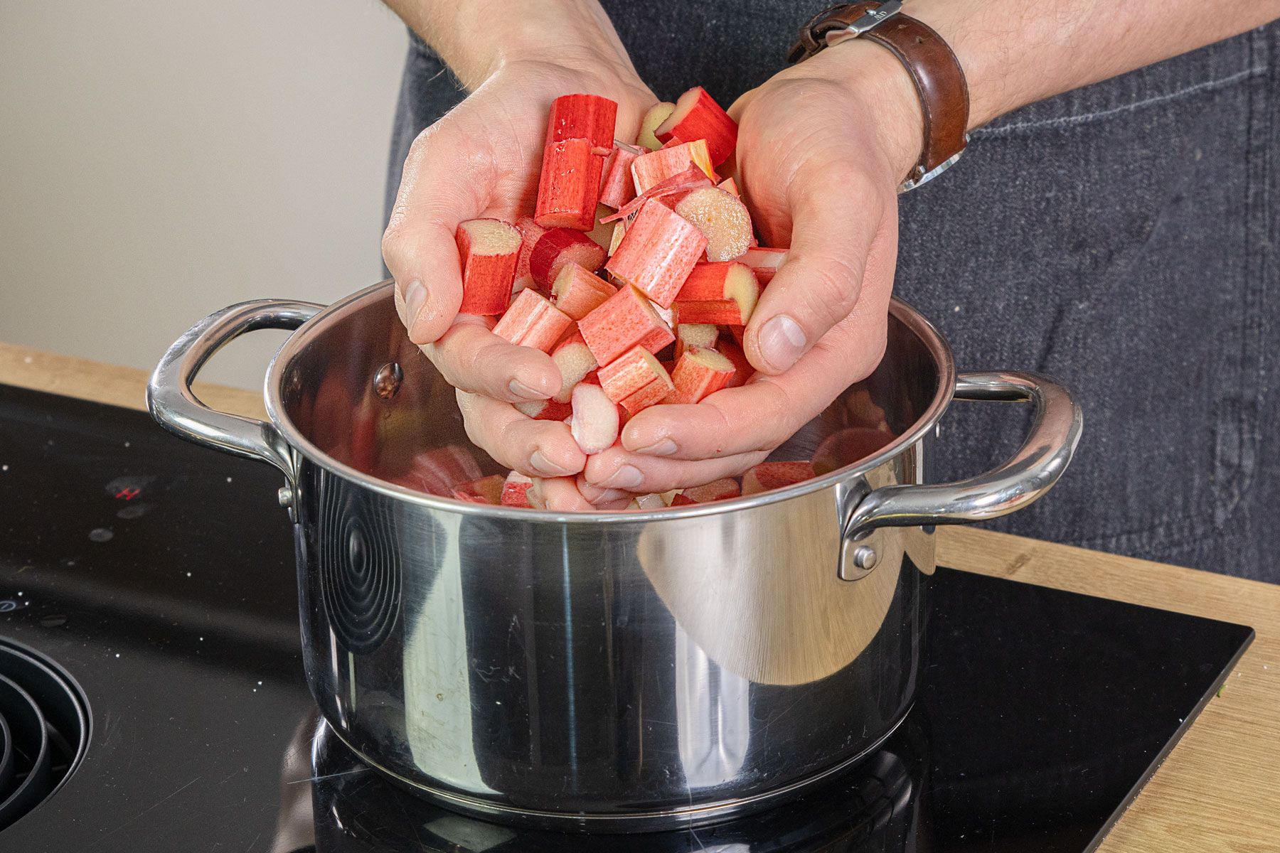 Rhabarbersirup | Rezept