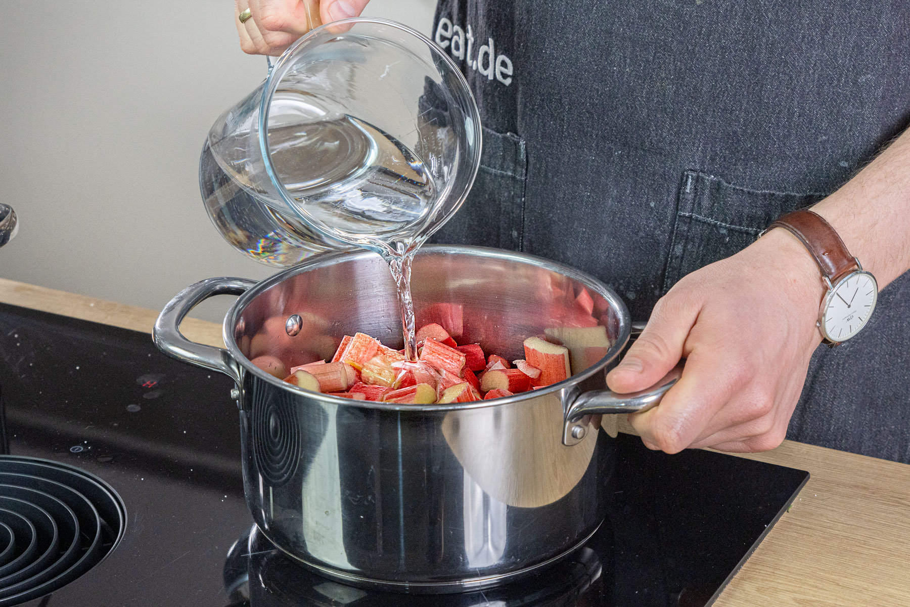 Rhabarbersirup | Rezept - eat.de