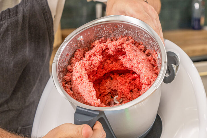 Erdbeeren pürieren