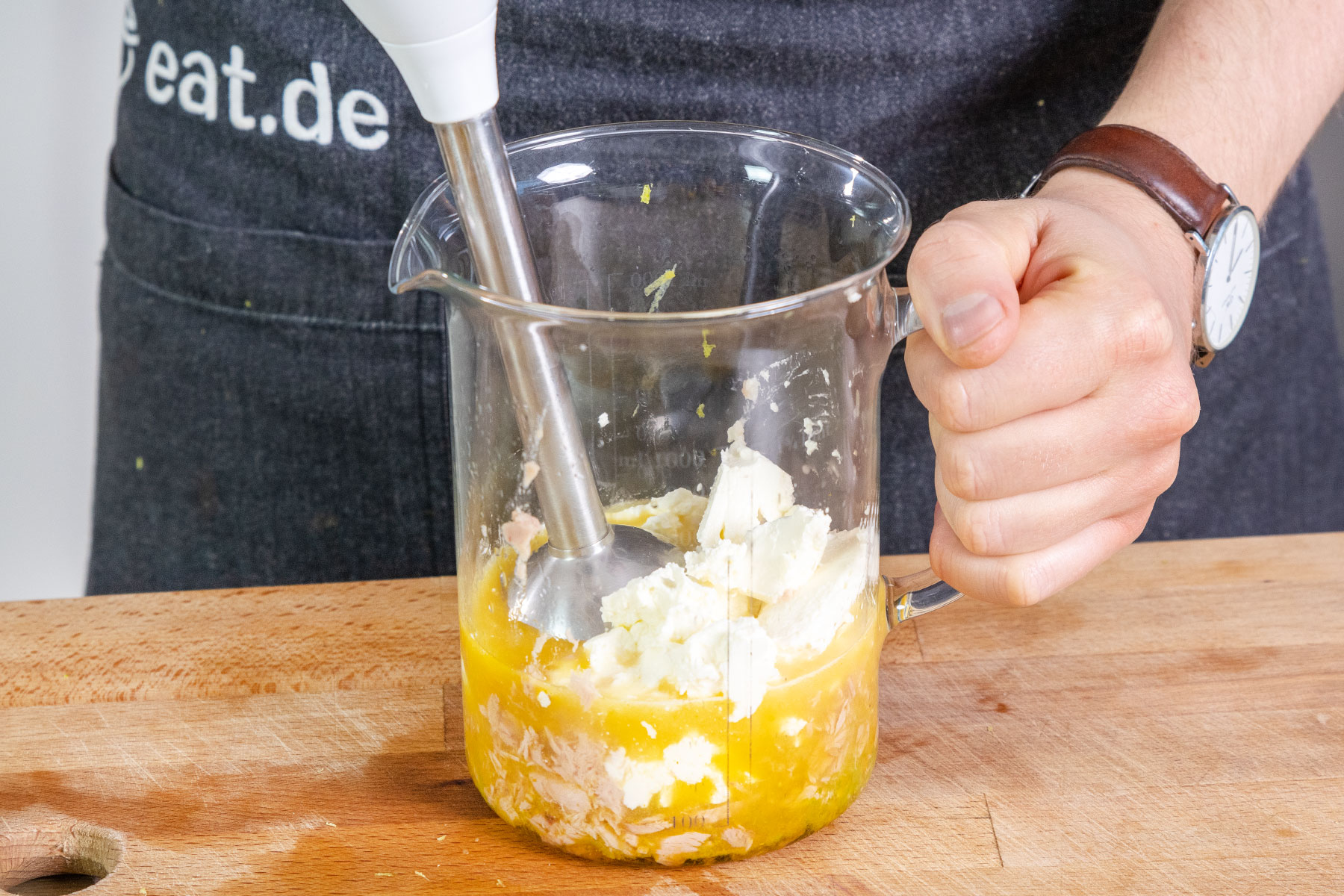 Thunfischaufstrich mit Frischkäse pürieren
