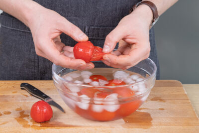 Tomaten häuten