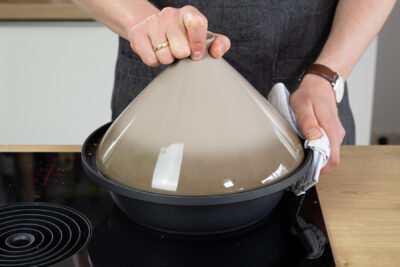 Tajine abdecken