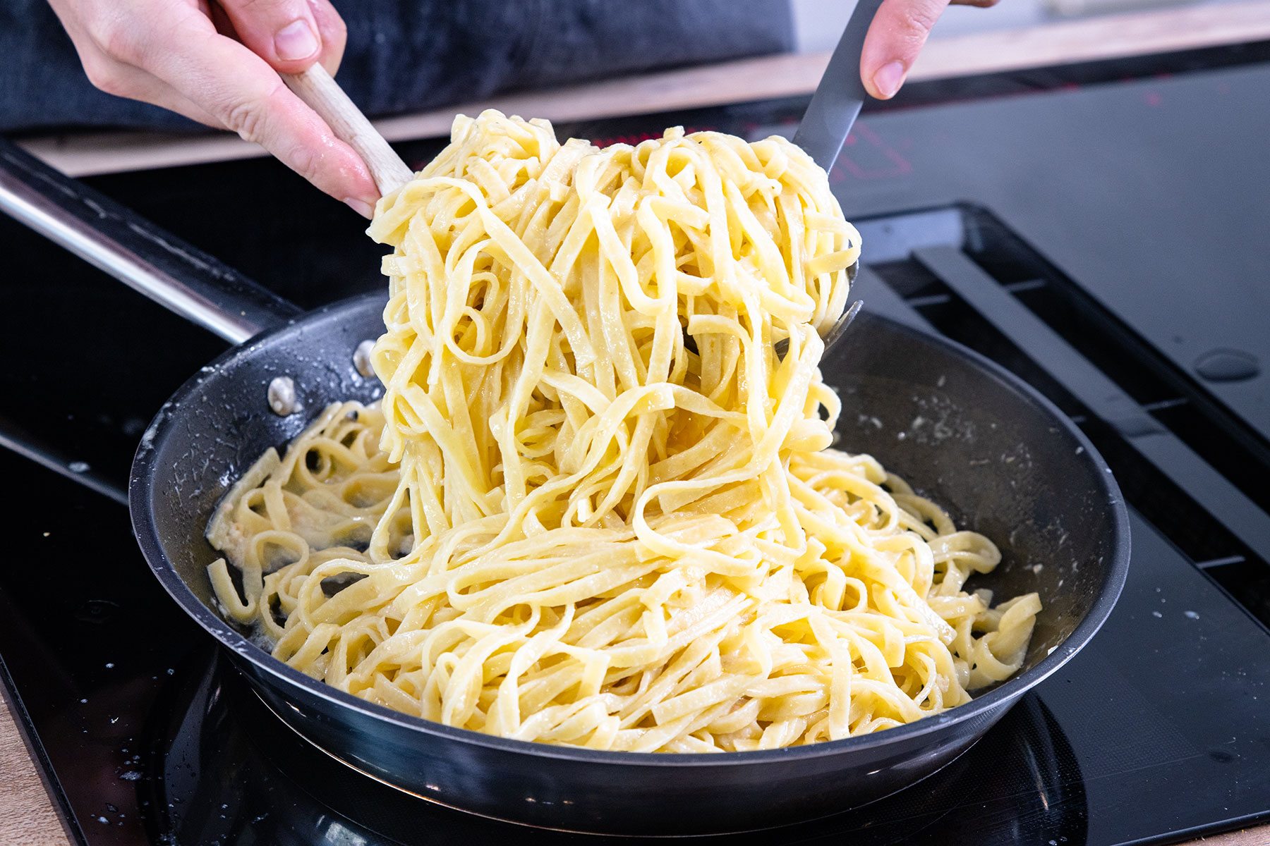 Tagliatelle dazugeben